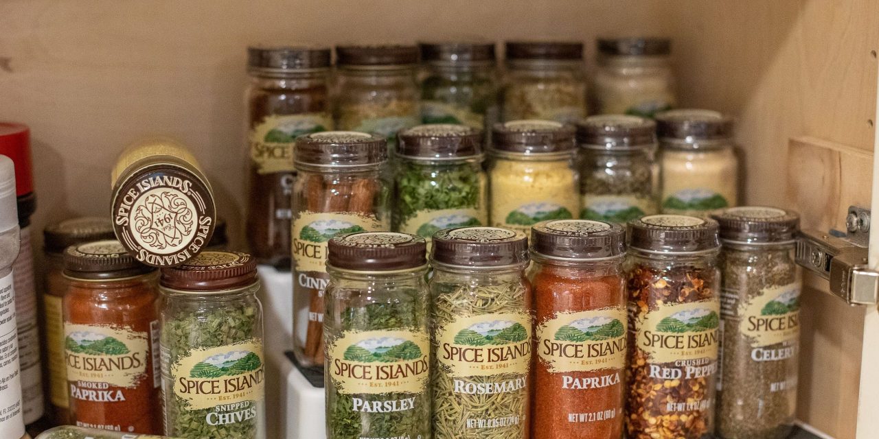 Refresh Your Spice Cabinet With Spice Islands – Win A Spice Islands Prize Pack + $100 Publix Gift Card